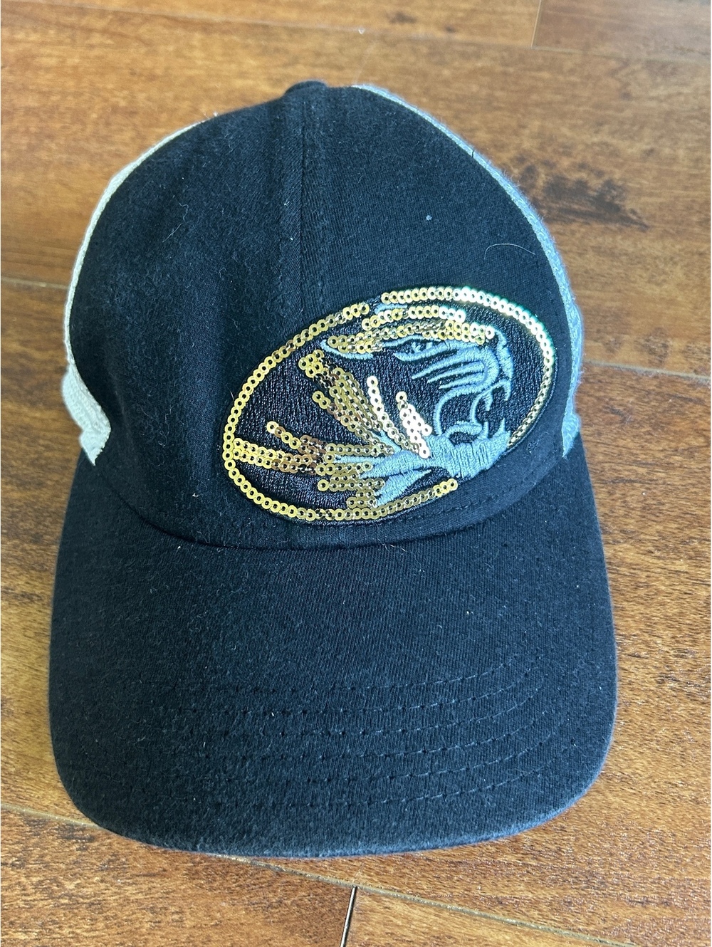 New Era Women's 9FORTY Adjustable Trucker Hat Black and White